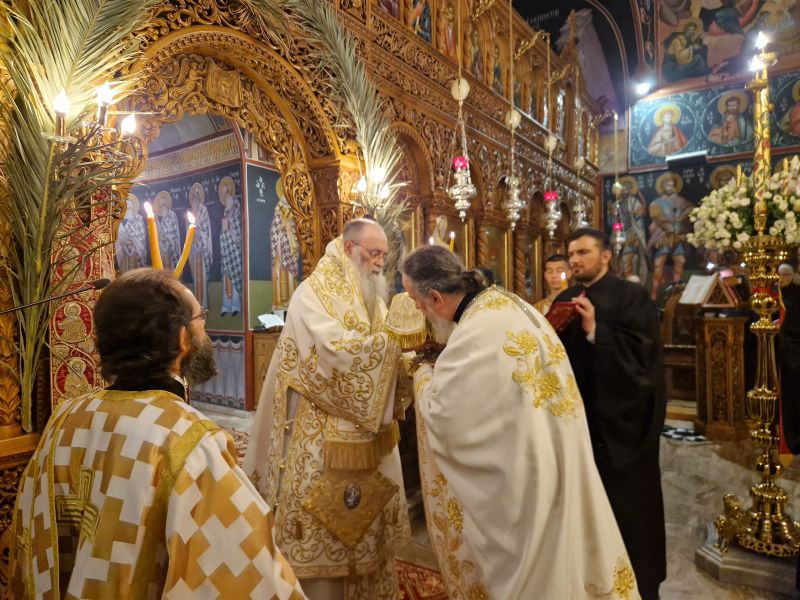 Η Ανάσταση στη Μητρόπολη Δράμας
